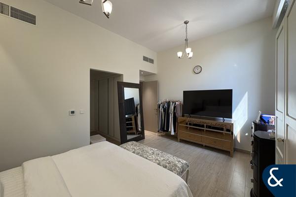 Priced to Rent | Unfurnished | Near Golf Club